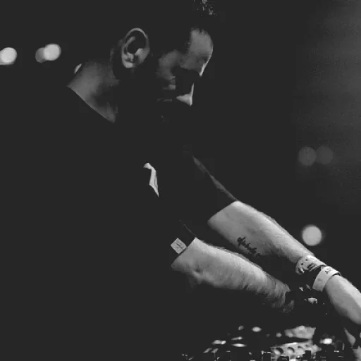 Damien RK