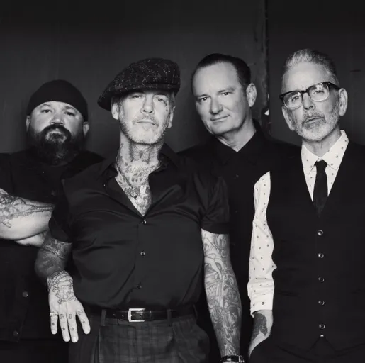 Social Distortion