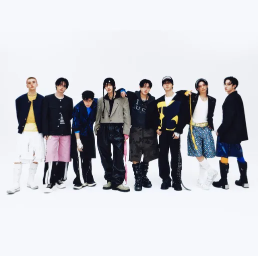 Stray Kids