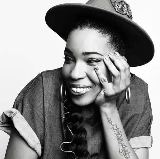 Macy Gray