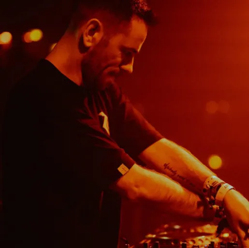 Damien RK