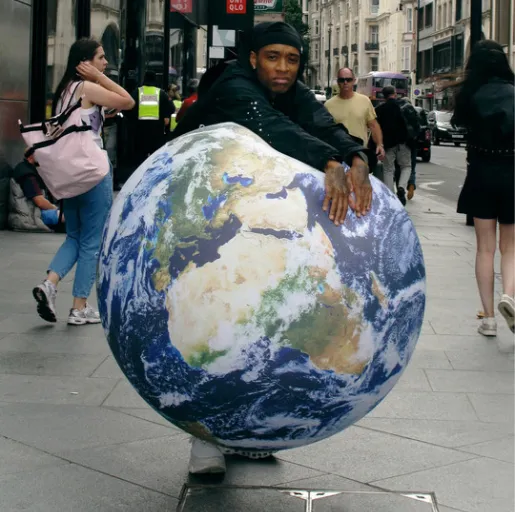 Rejjie Snow