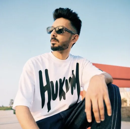 Anirudh Ravichander Anirudh Ravichander