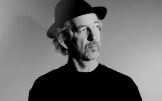 Arthur H