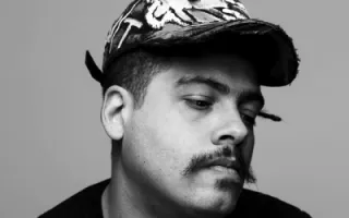 Seth Troxler