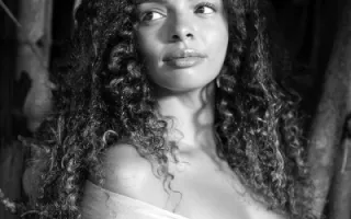 Maë Defays