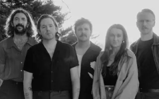 The Paper Kites