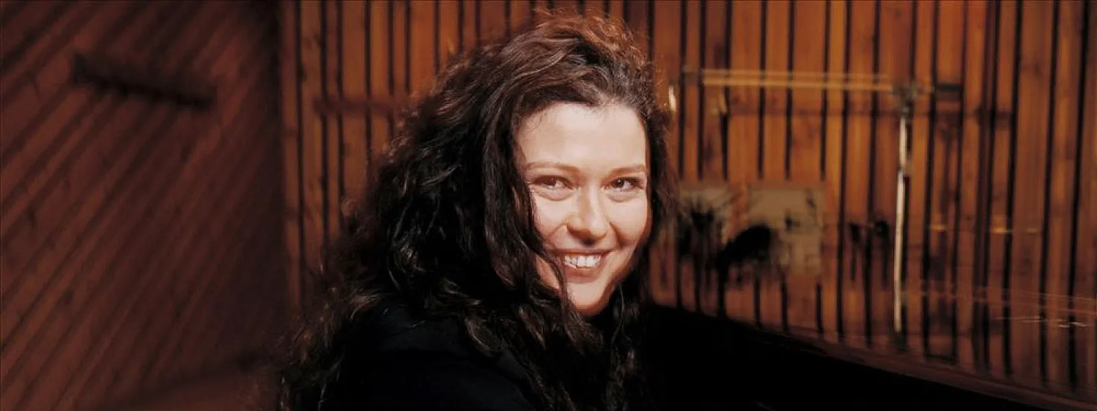 Sylvie Courvoisier Sylvie Courvoisier