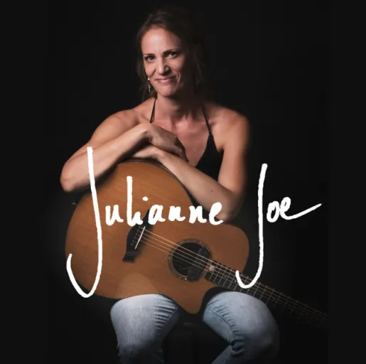 Julianne Joe