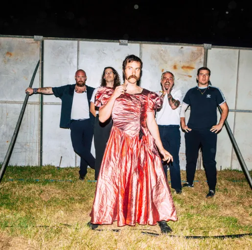 IDLES