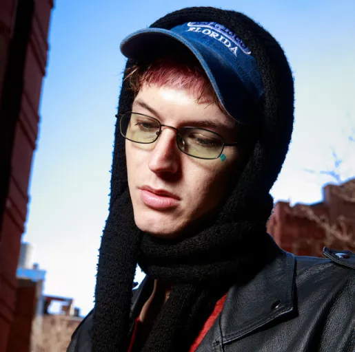 Gus Dapperton
