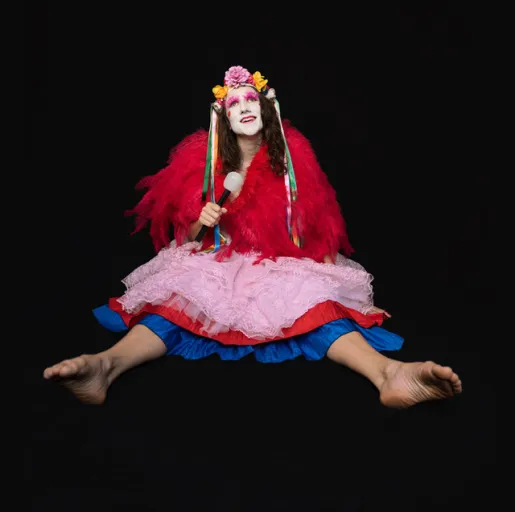 Leila Martial